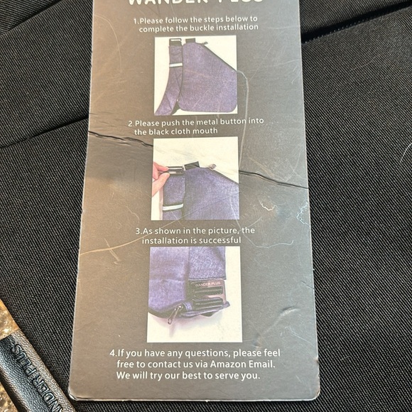 Black Unsex Bag for traveling to protect your belongings - Picture 2 of 3